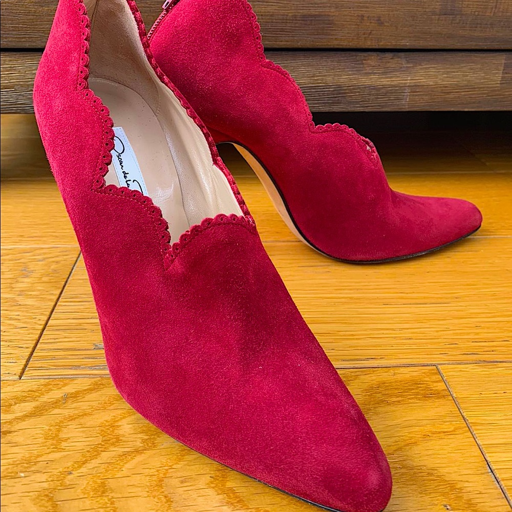 “Oscar De La Renta” Ankle Heel boot